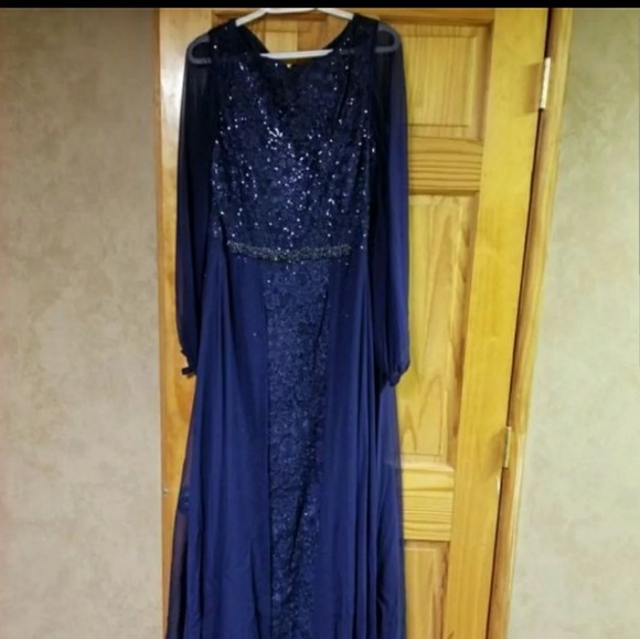 Teri Jon Dresses On Sale